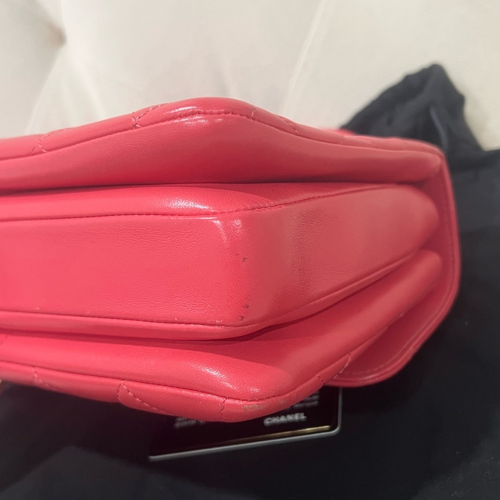 🌸🌸Pink CHANEL Trendy Quilted Top Handle Shoulder Bag in with Gold Hardware - Picture 15 of 15